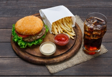 Beef Burger Deluxe